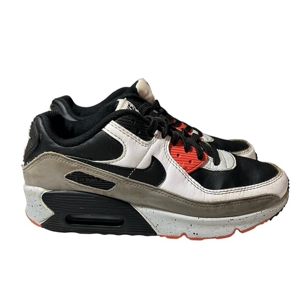 Nike Air Max 90 LTR (GS) Youth\'s Size 6.5Y Running Shoes Black White Speckled